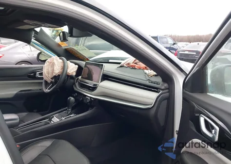 2023 Jeep Compass Limited 4X4 from USA, damaged, VIN 3C4NJDCN8PT519845